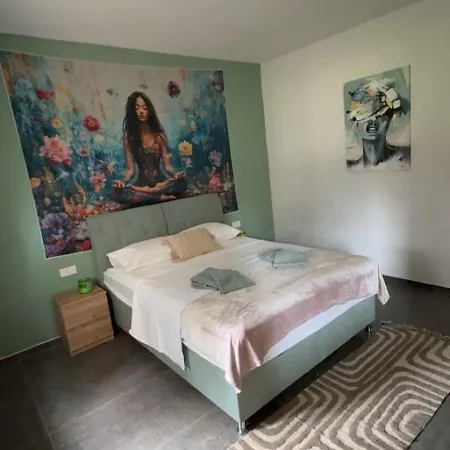 Apartment 85m2 Silence And Near To Sea